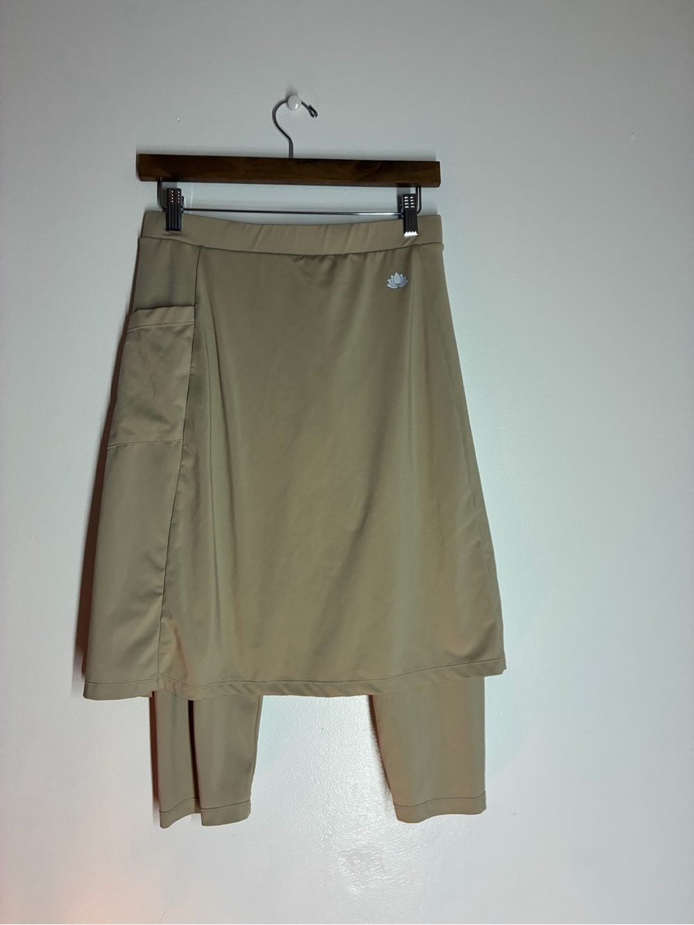 Snoga Tan Active Midi Skirt with Built-In Leggings
